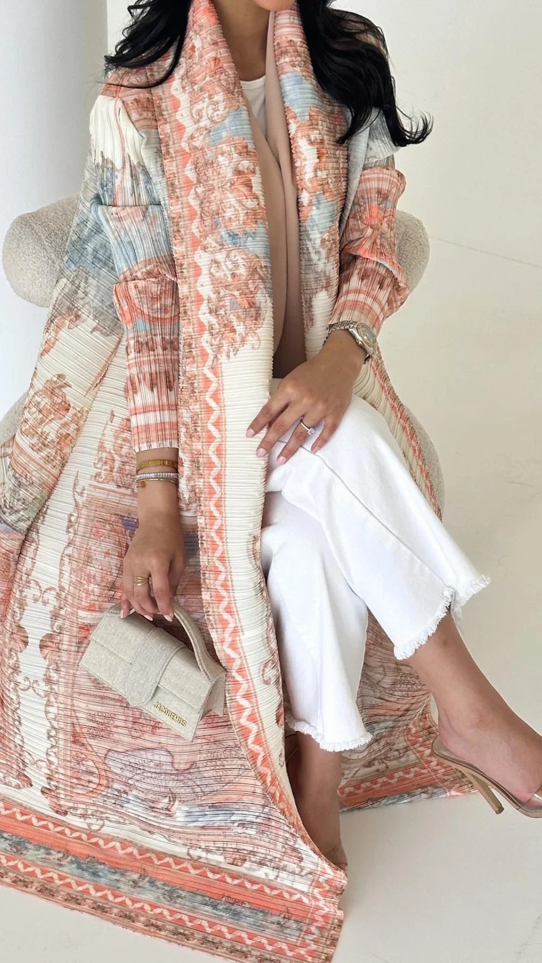 Almaira Abaya Vogue