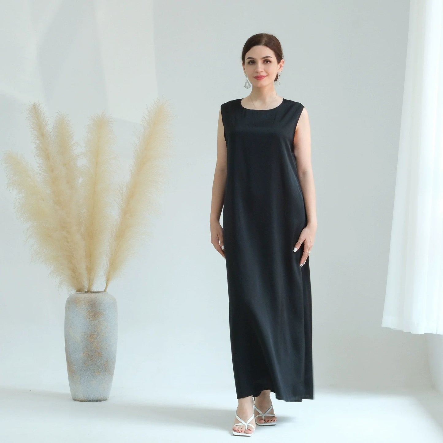 Sleeveless Abaya Dress